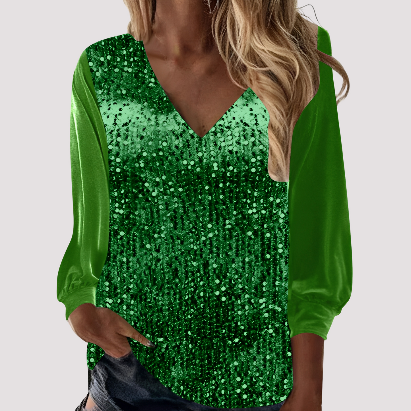 Hazel - Long-Sleeved Sequin Top