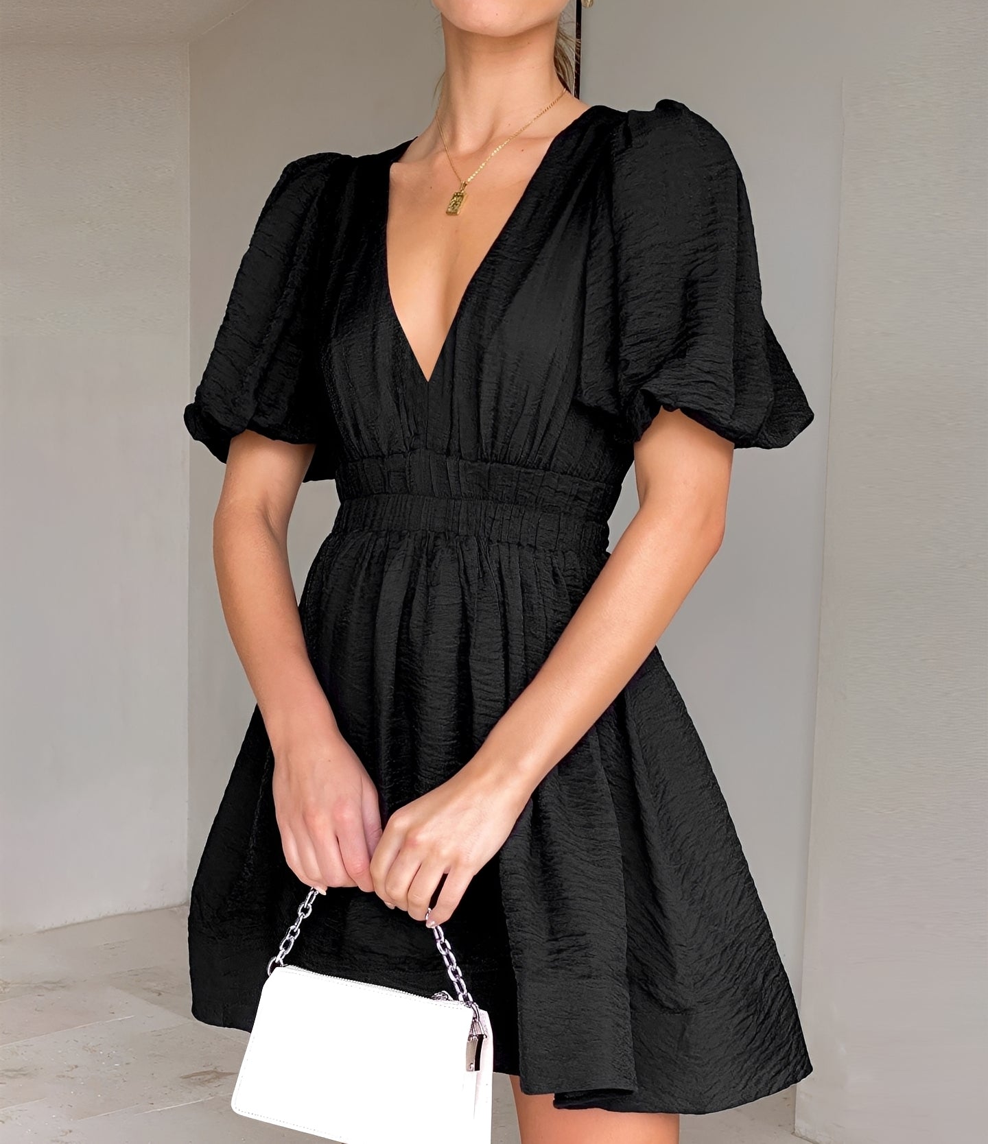Caroline - Stylish Mini Dress