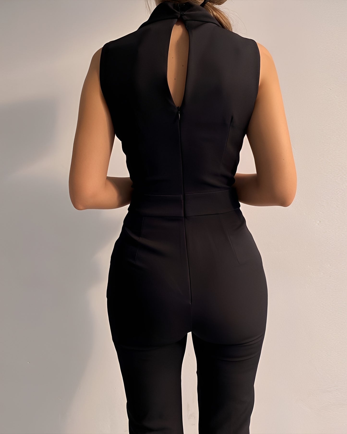 Jannat - Elegant Lapel Jumpsuit