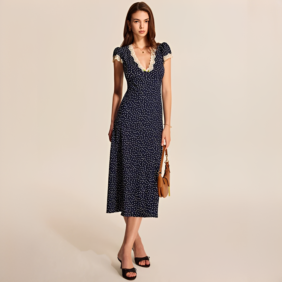 Janette - Trendy lace trimmed dress