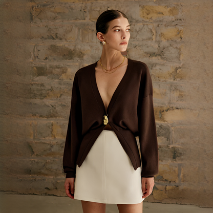 Lowela - Fashionable and cozy cardigan