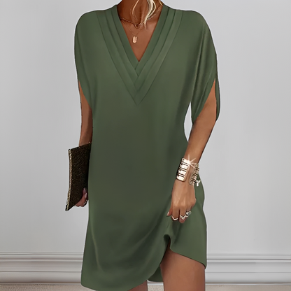 Jazlynn - Dress with Batwing Sleeves and Pleats