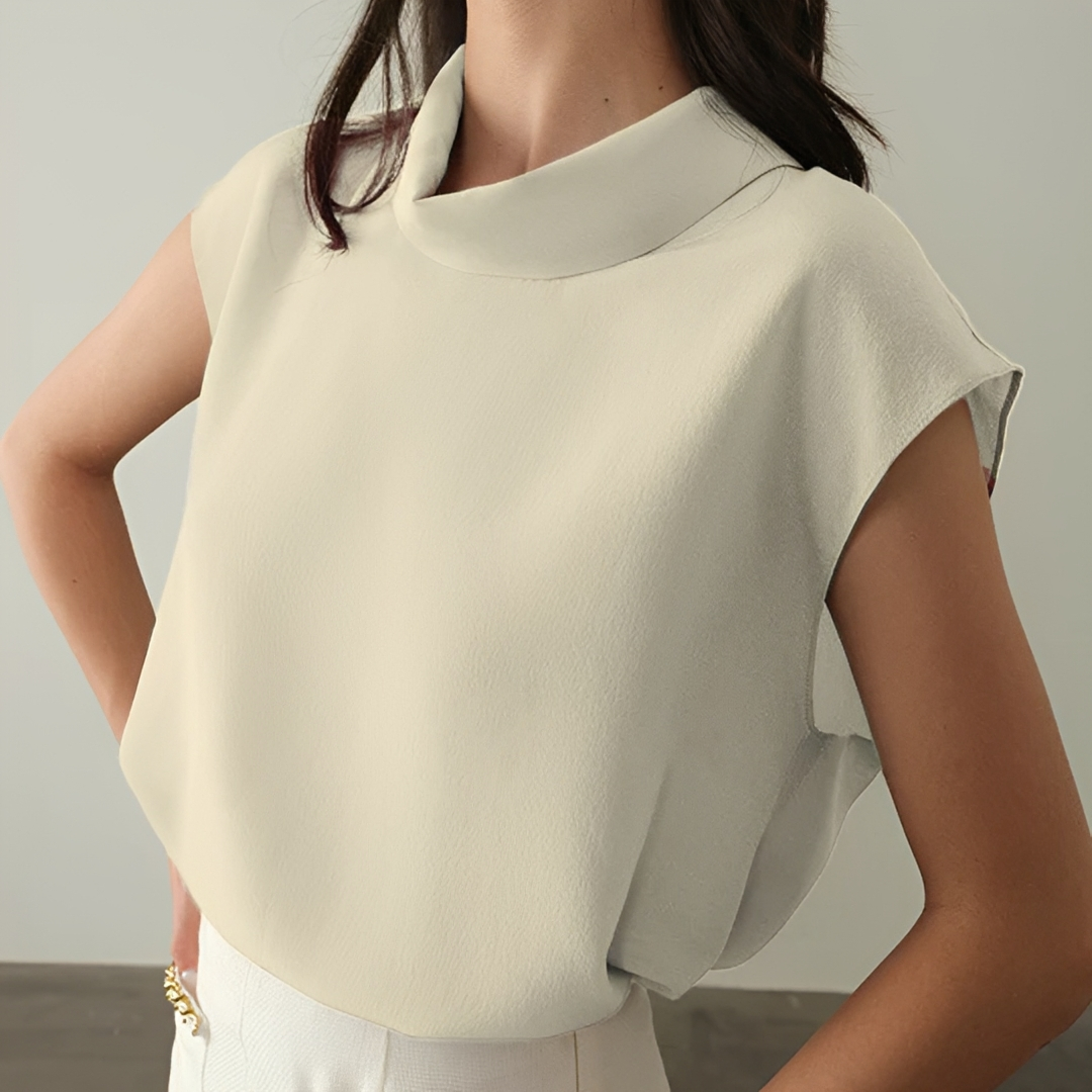 Linda - Casual Short Sleeve T-shirt