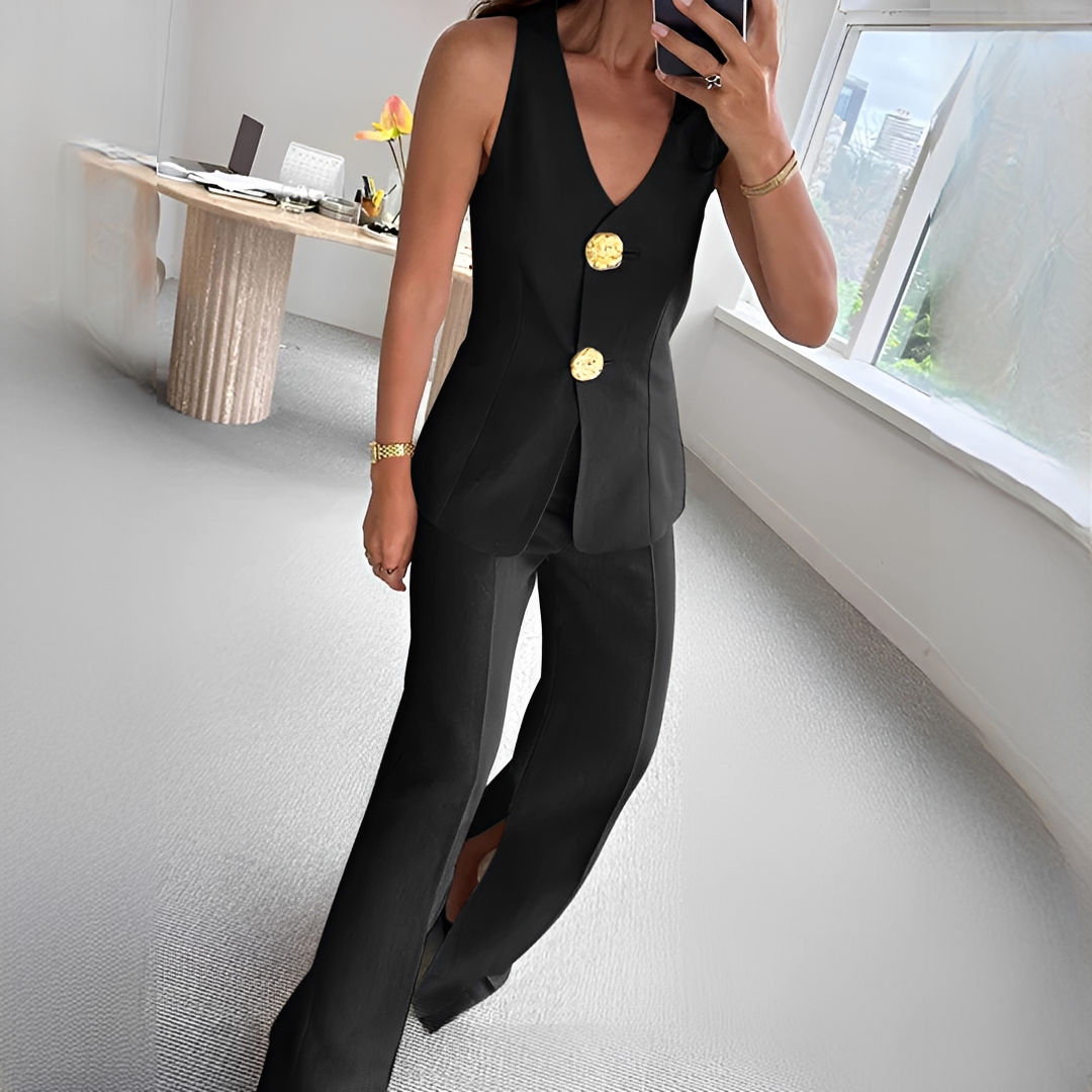 Verna - Relaxed sleeveless top and pants ensemble