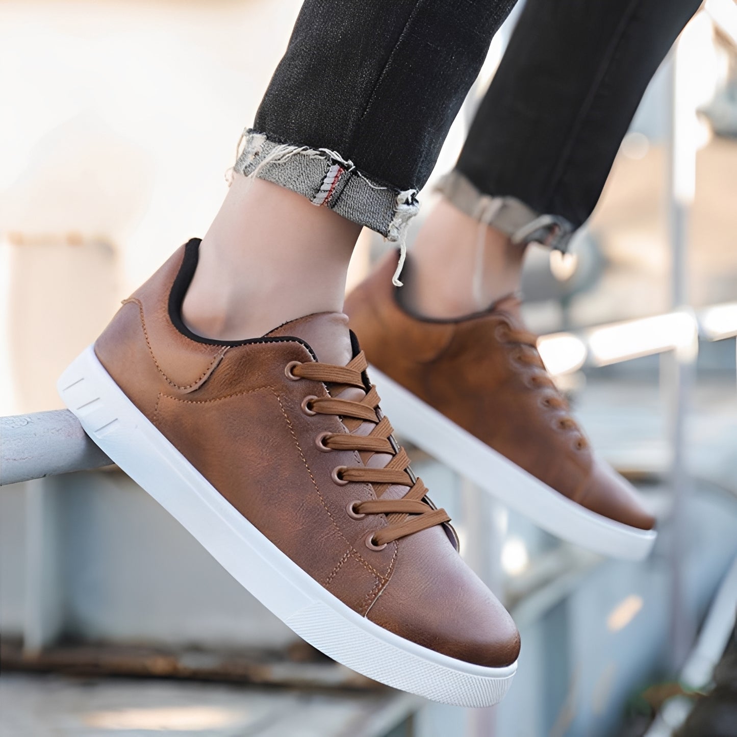 Howell - Casual Flat Sneakers