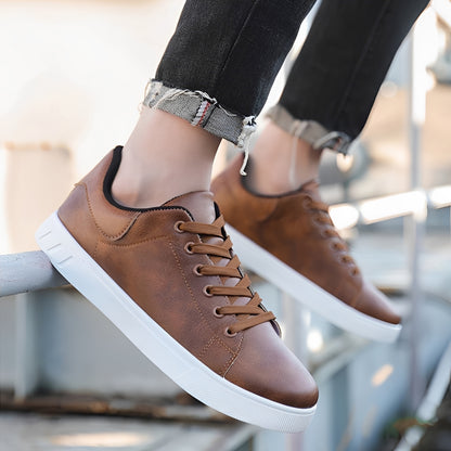 Howell - Casual Flat Sneakers