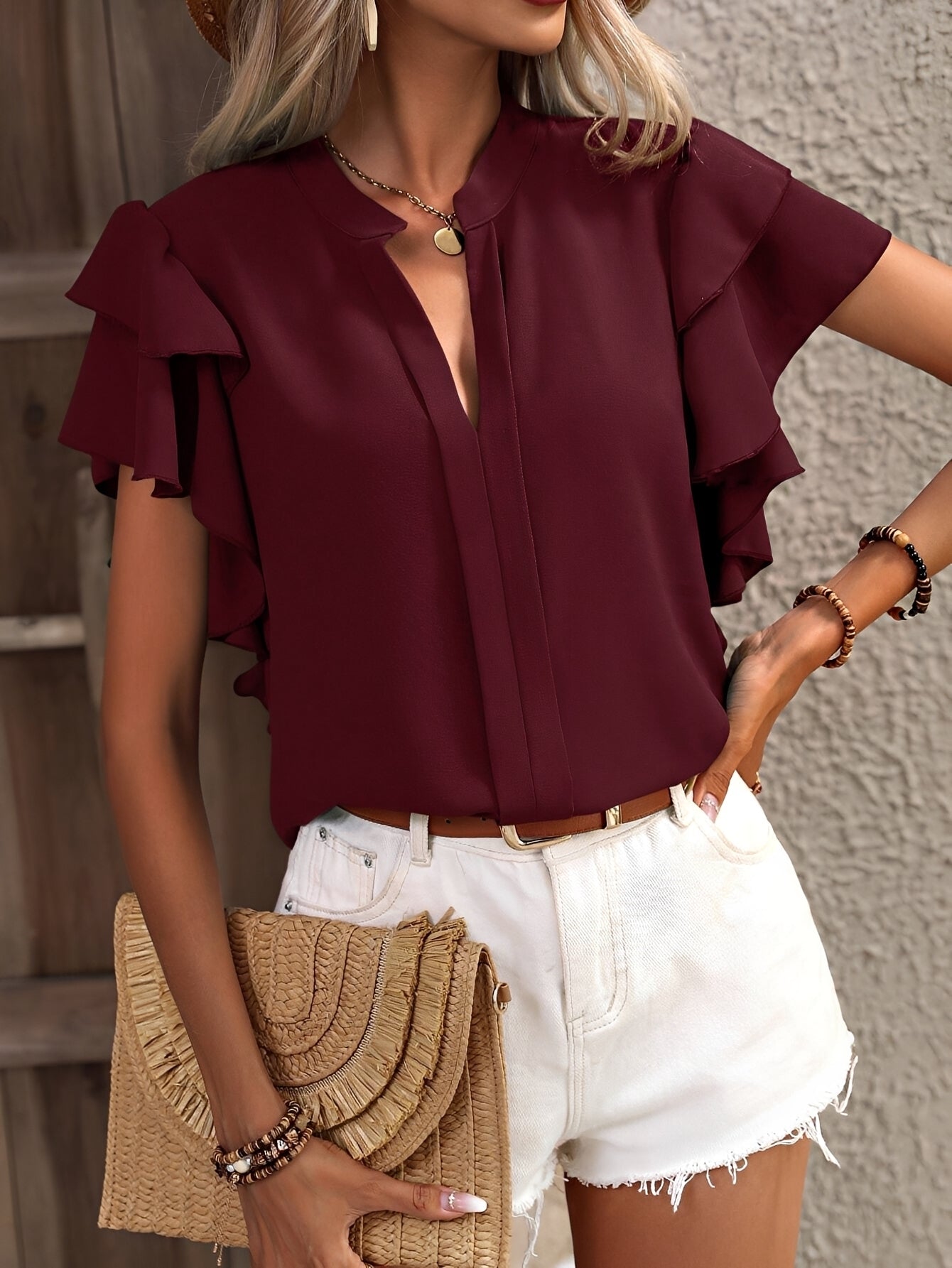 Louisa - Sleeveless V-neck Blouse