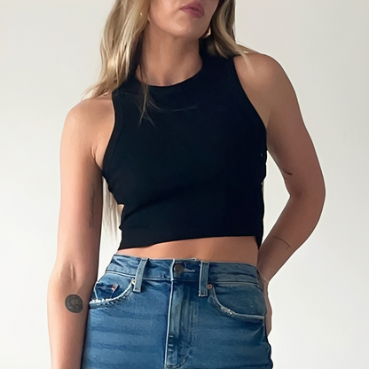 Dalia - Elegant Short Tank Top