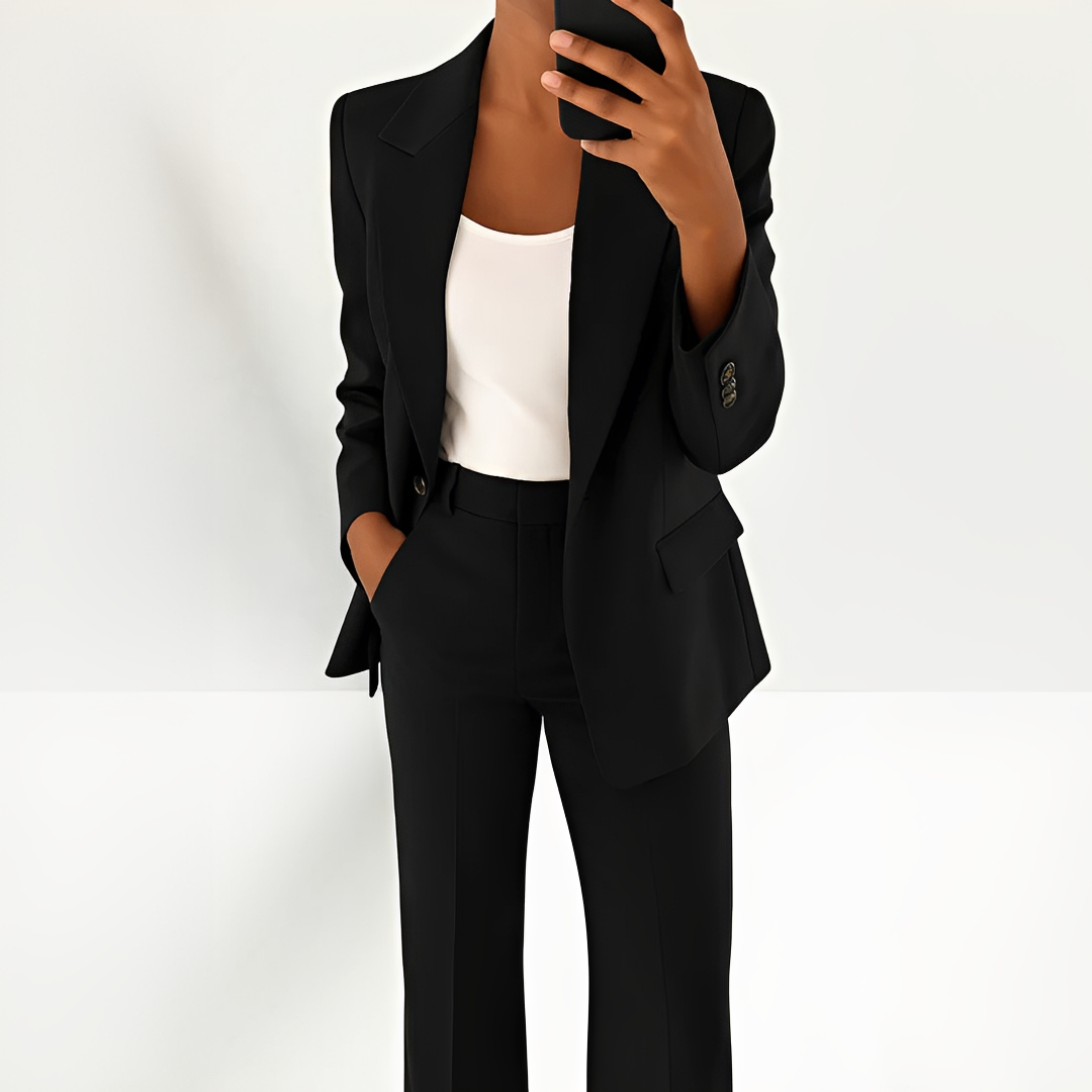 Brenda - Stylish suit