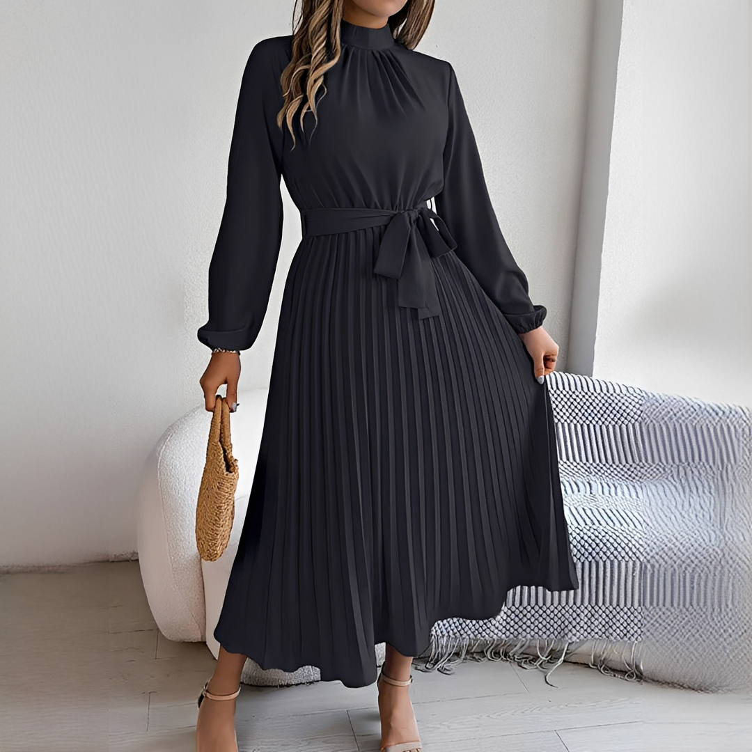Antonette - Stylish dress