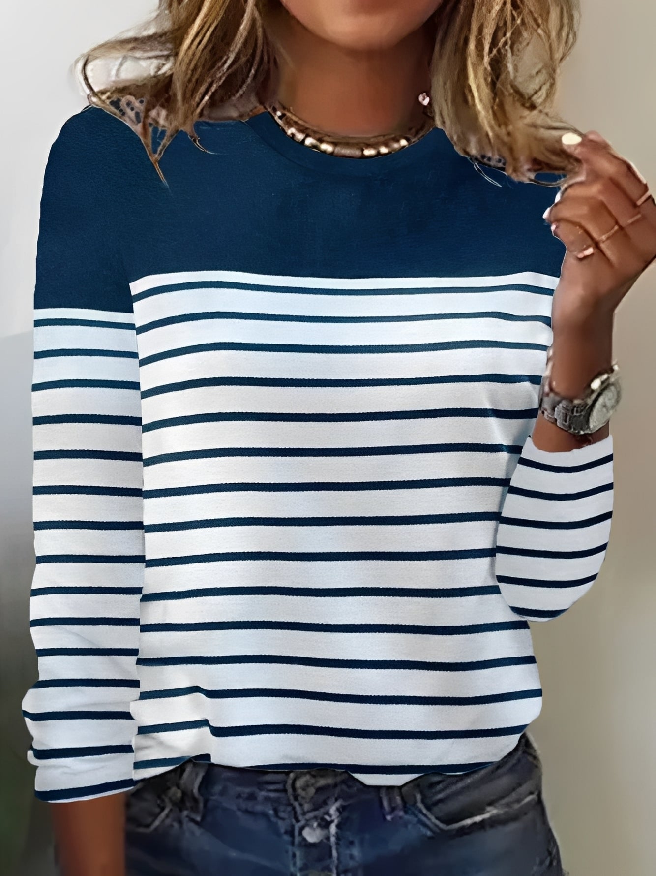 Samantha - Women's Long-Sleeve Shirt - Stylish and Casual