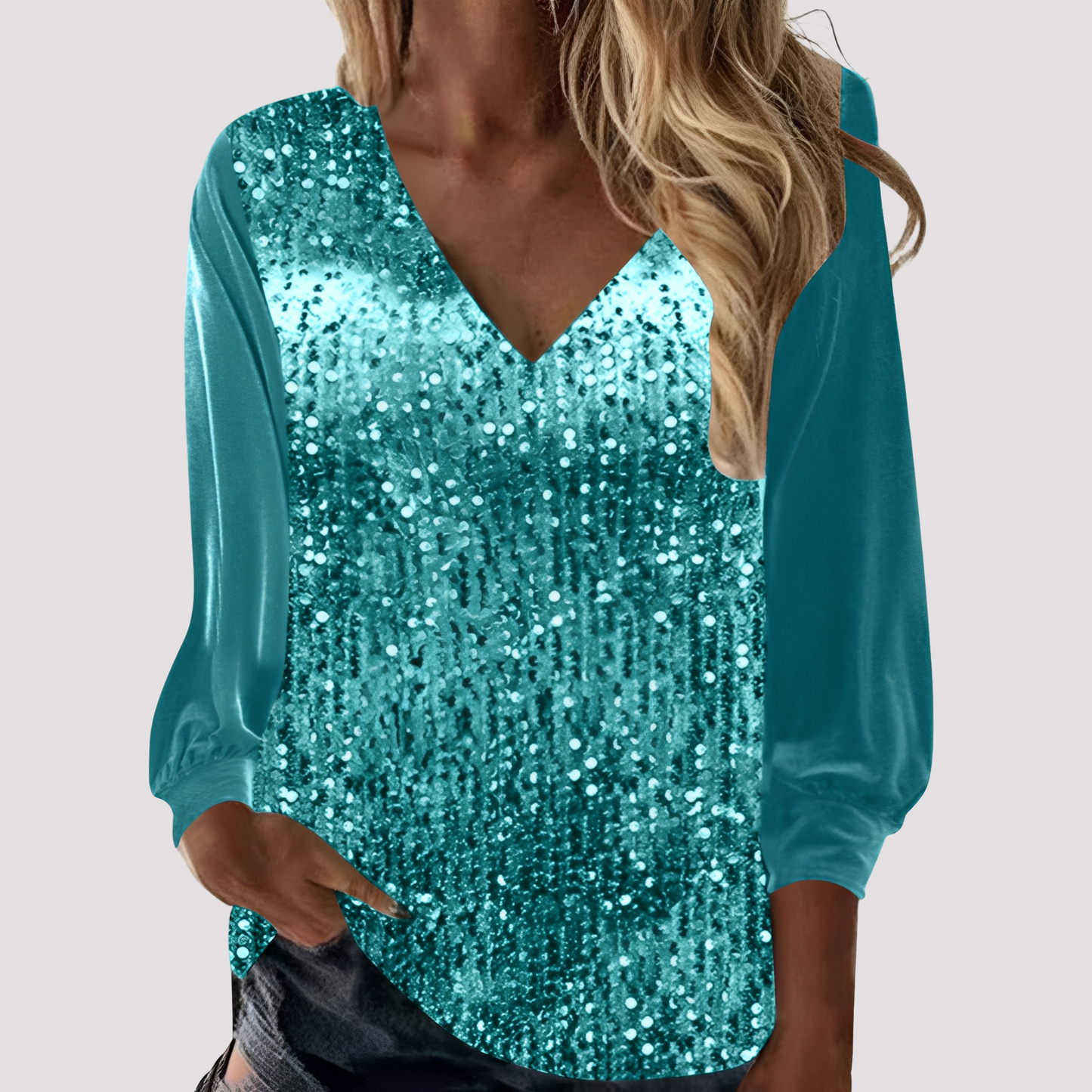 Hazel - Long-Sleeved Sequin Top