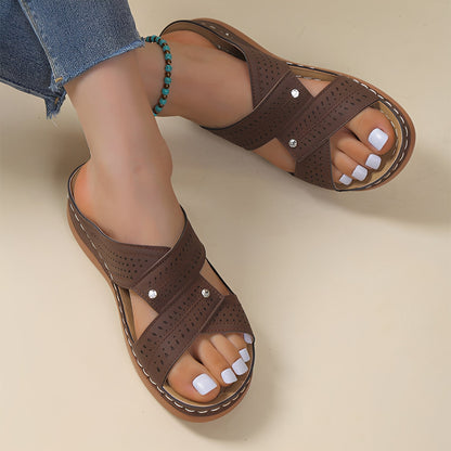 Rhonda - Fashionable Cross Strap Sandals