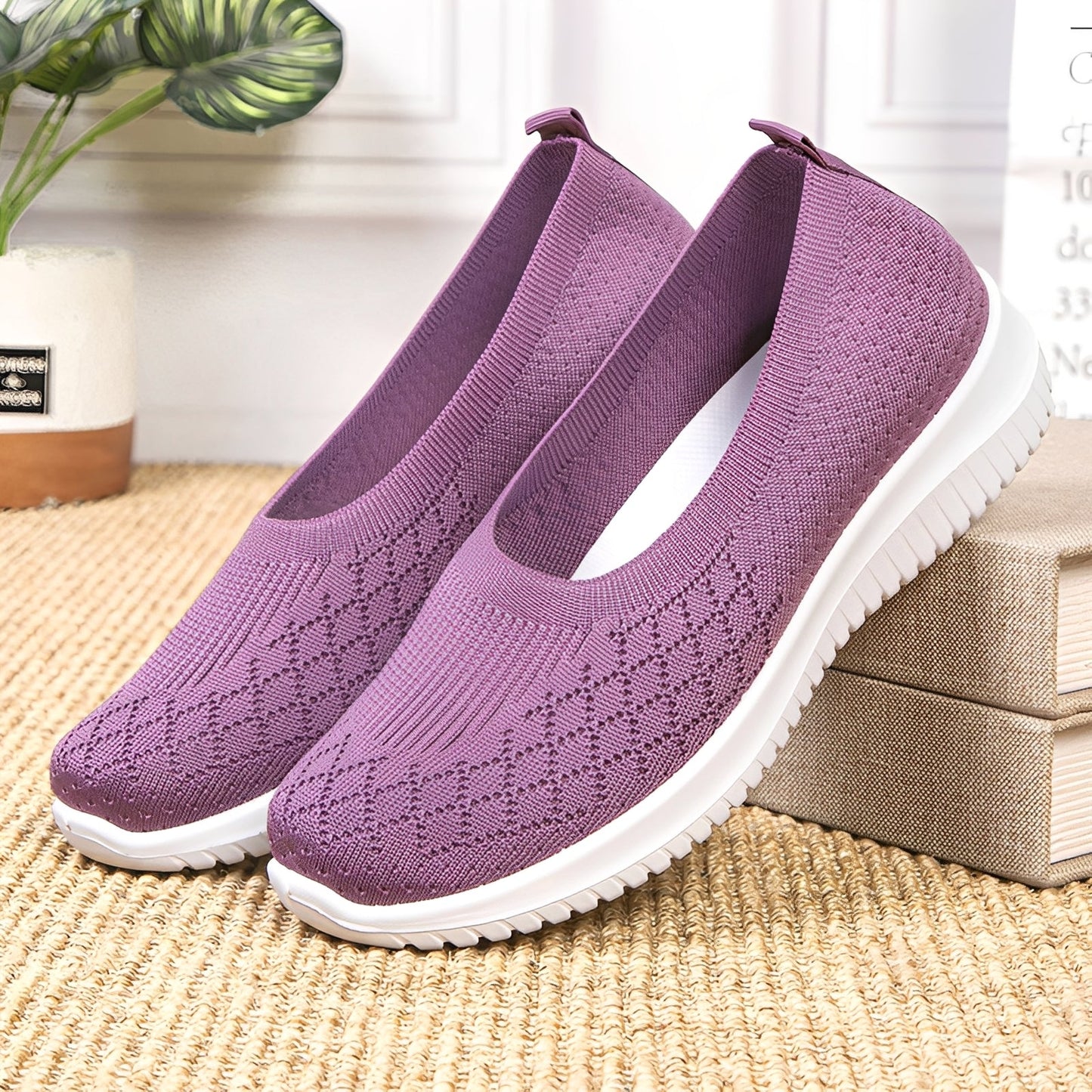Lucy - Fashionable slip-on Shoes