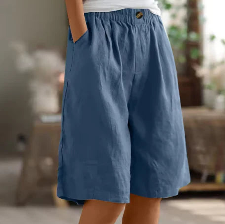 Renee- Comfortable Women's Shorts with Pockets