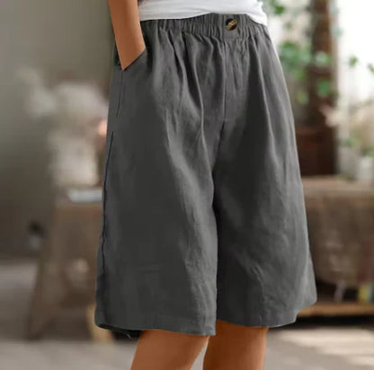 Renee- Comfortable Women's Shorts with Pockets