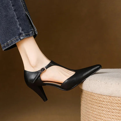 Jennie - Classic Closed Toe Heels